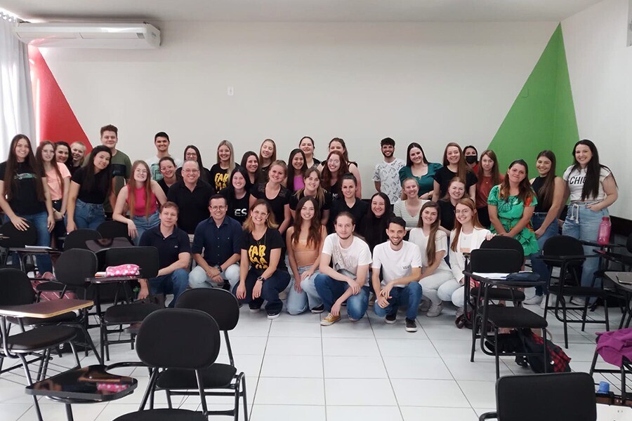 curso-aplicacao-de-injetaveis-academicos-da-unipar-francisco-beltrao-recebem-aprimoramento