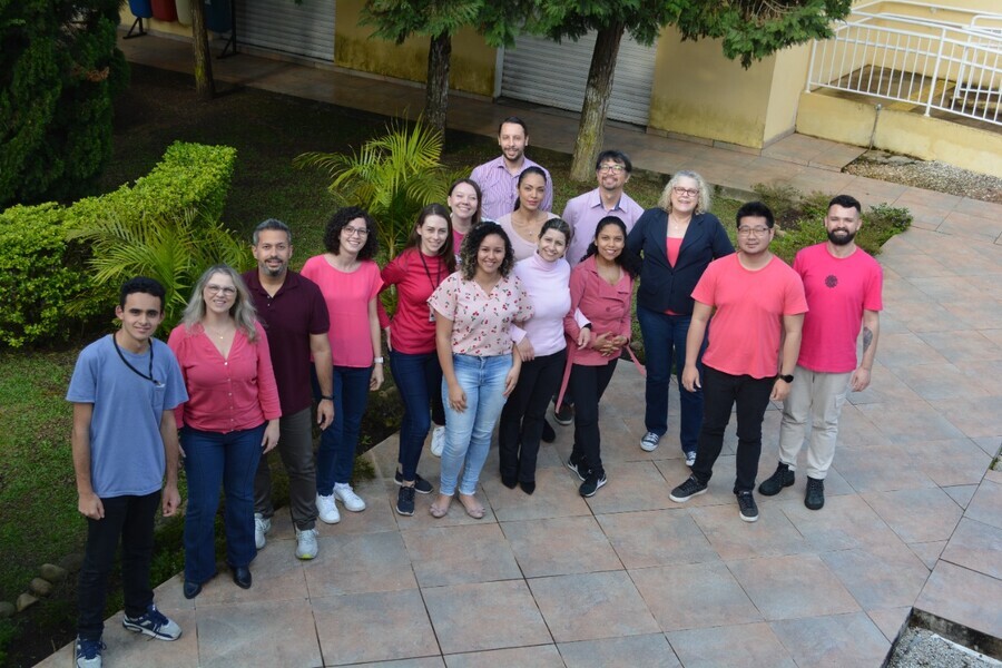 vamos-de-rosa-para-espalhar-amor-prevencao-e-acolhimento