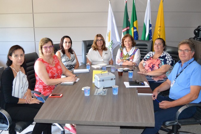 crf-pr-e-sindifar-pr-receberam-representantes-do-coren-pr