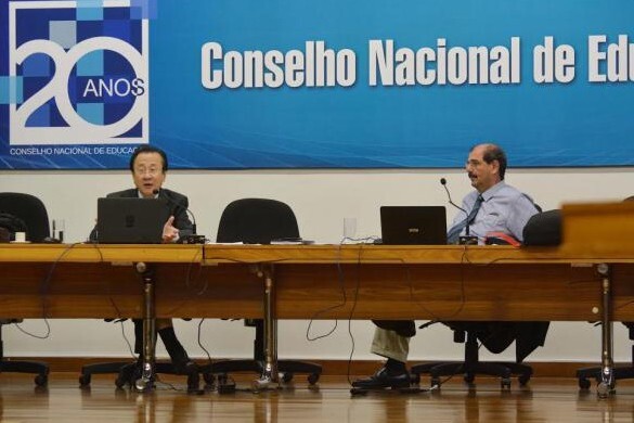 cne-aprova-novas-dcns-do-curso-de-graduacao-em-farmacia